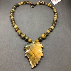 Jasper Leaf Beaded Necklace w Bronze Glass NWT 19”